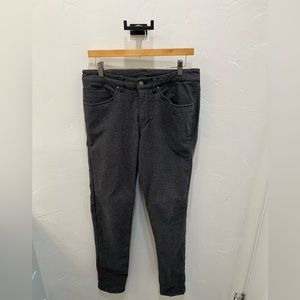 Men’s Lulu Lemon Pants - Size 30waist 30length